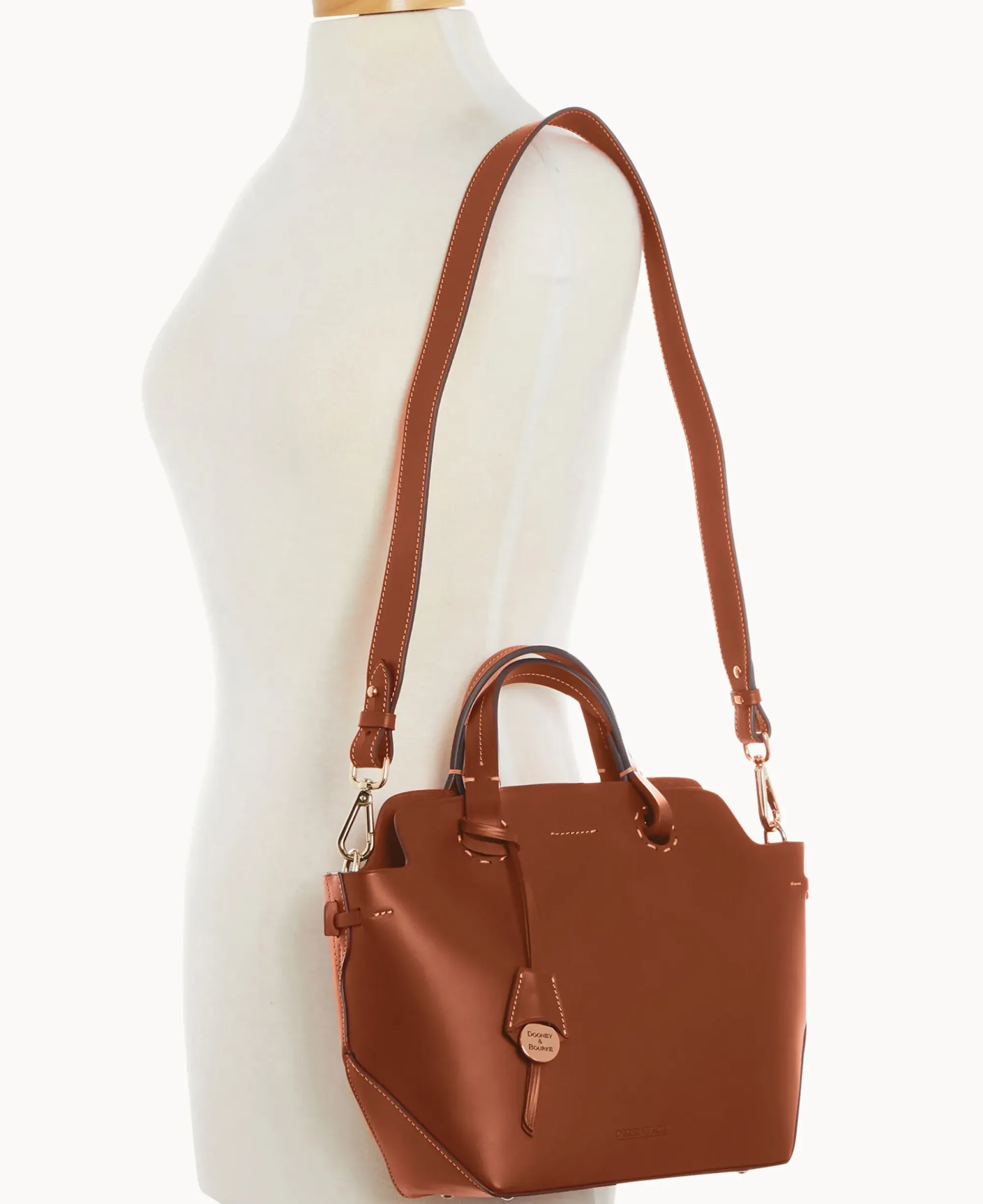 Dooney & Bourke The Alto Collection|Smooth Leather<Alto Livia Saddle