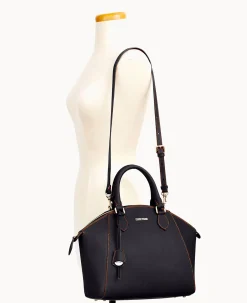 Dooney & Bourke The Alto Collection|Ready For the Getaway<Alto Sabrina Black