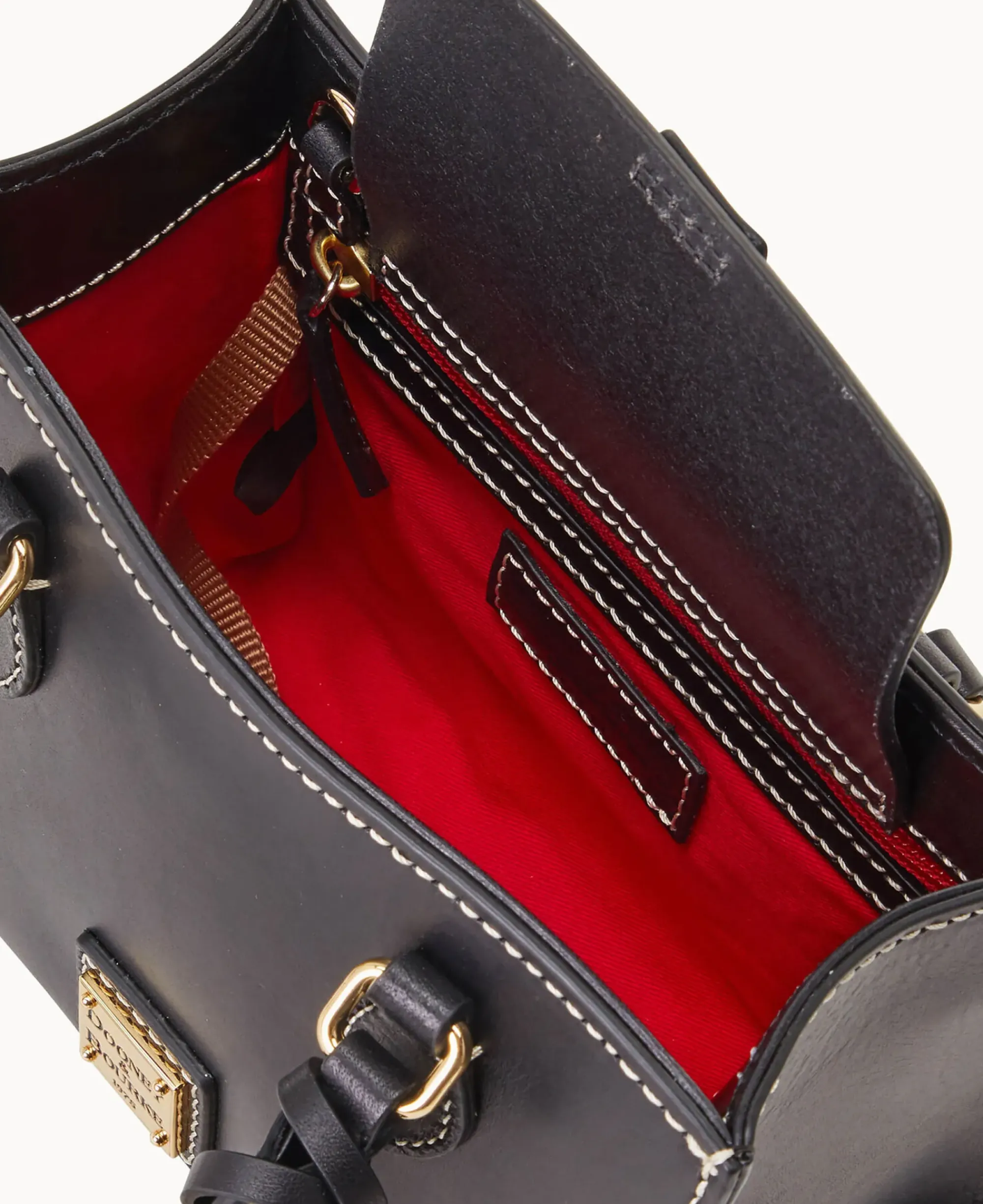 Dooney & Bourke Ready For the Getaway|Smooth Leather<Belmar Janine 20 Black