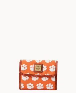Dooney & Bourke Grab and Go|Wallets<Collegiate University Flap Credit Card Wallet CLEMSON