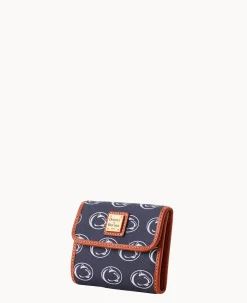 Dooney & Bourke Grab and Go|Wallets<Collegiate University Flap Credit Card Wallet PENN STATE