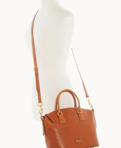 Dooney & Bourke The Florentine Collection|Picnic in the Park<Florentine Domed Satchel Natural