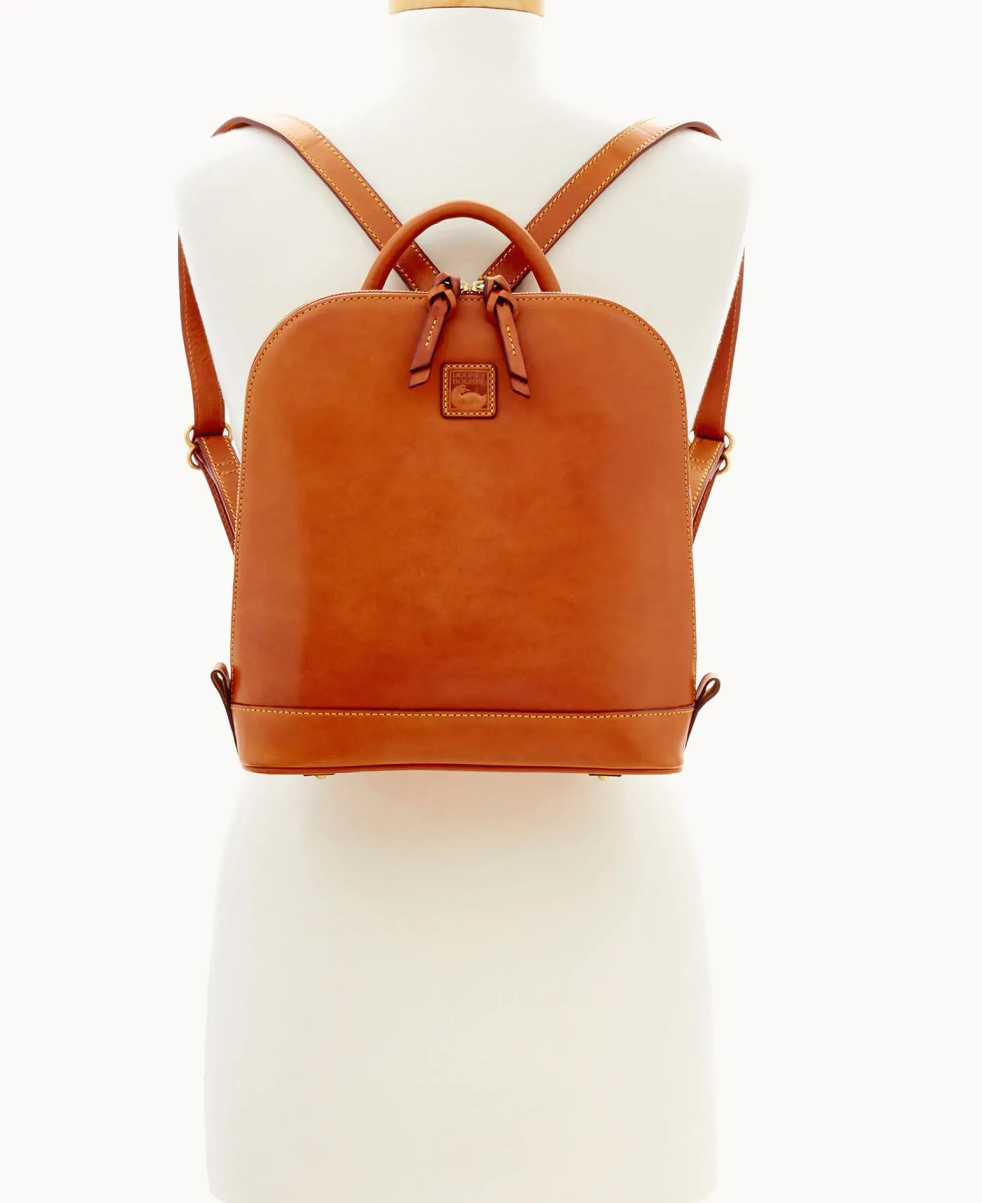 Dooney & Bourke The Florentine Collection|Ready For the Getaway<Florentine Zip Pod Backpack Natural