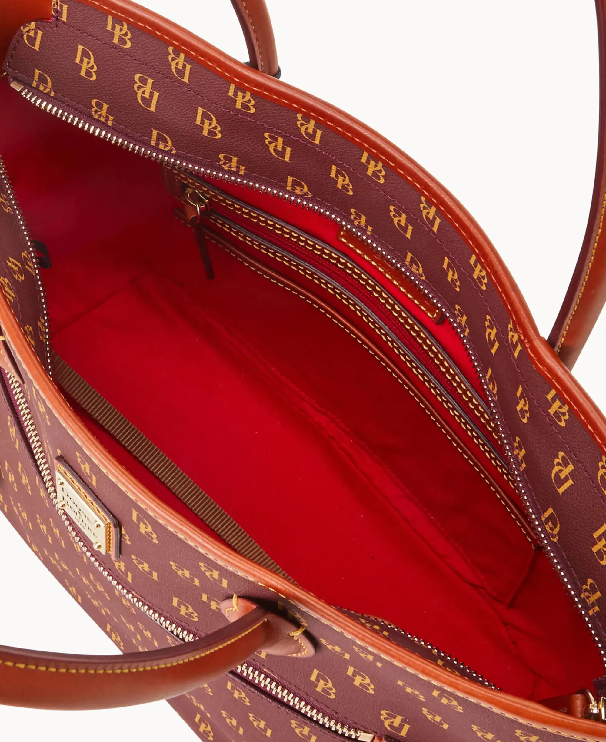Dooney & Bourke The Gretta Collection|Ready For the Getaway<Gretta Tote Bordeaux