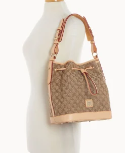Dooney & Bourke Spring Style|Ready For the Getaway<Maritime Drawstring Brown