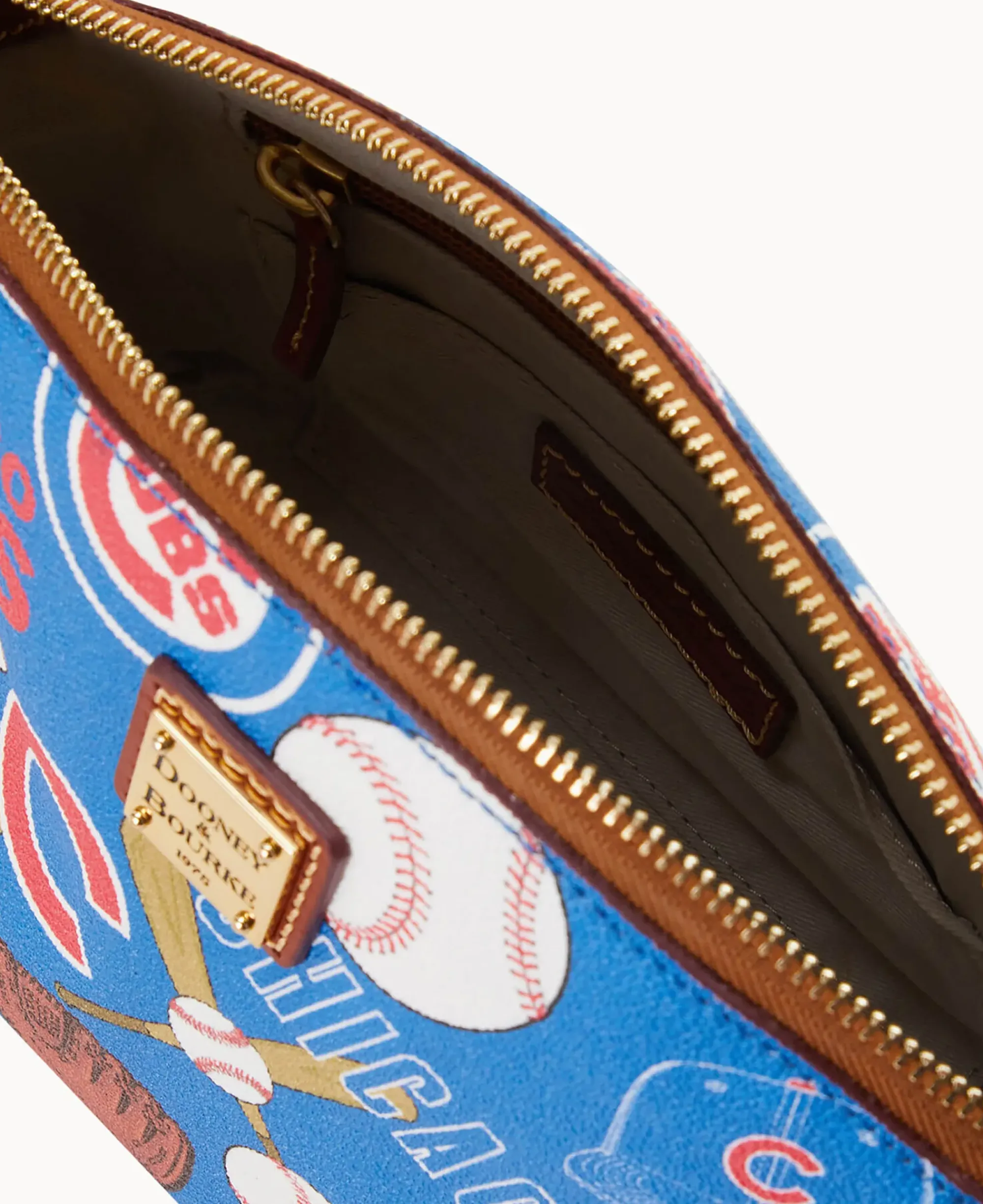 Dooney & Bourke Game Day Ready|Printed Fabric<MLB Suki Crossbody Cubs