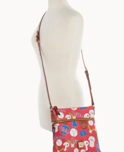 Dooney & Bourke Game Day Ready|Printed Fabric<MLB Crossbody Phillies
