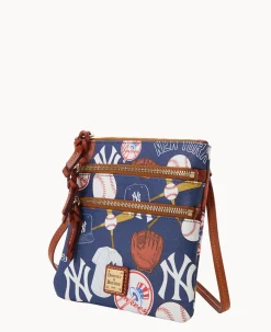 Dooney & Bourke Game Day Ready|Printed Fabric<MLB N S Triple Zip Crossbody Yankees