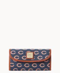 Dooney & Bourke Grab and Go|Clutches<NFL Continental Clutch BEARS