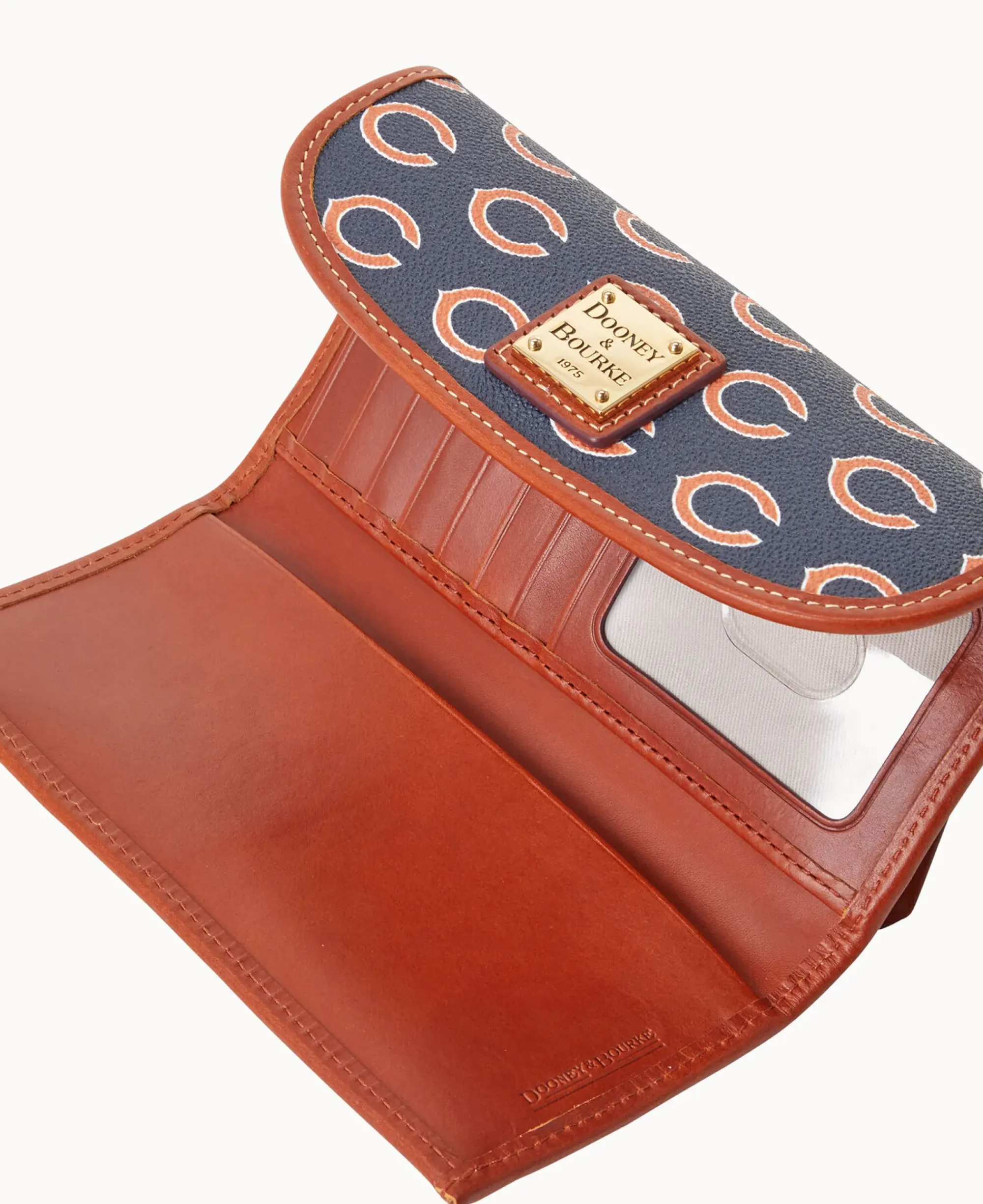 Dooney & Bourke Grab and Go|Clutches<NFL Continental Clutch BEARS
