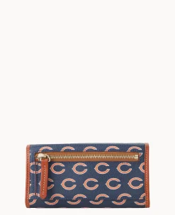 Dooney & Bourke Grab and Go|Clutches<NFL Continental Clutch BEARS