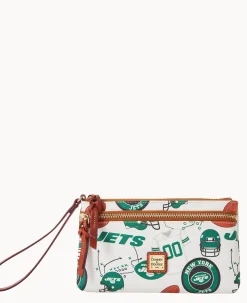 Dooney & Bourke Grab and Go|Wristlets<NFL Jets Double Zip Wristlet New York Jets