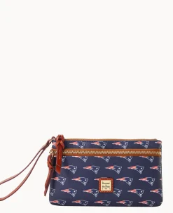 Dooney & Bourke Grab and Go|Wristlets<NFL Patriots Double Zip Wristlet New England Patriots