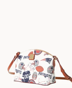 Dooney & Bourke Game Day Ready|Printed Fabric<NFL Suki Crossbody PATRIOTS