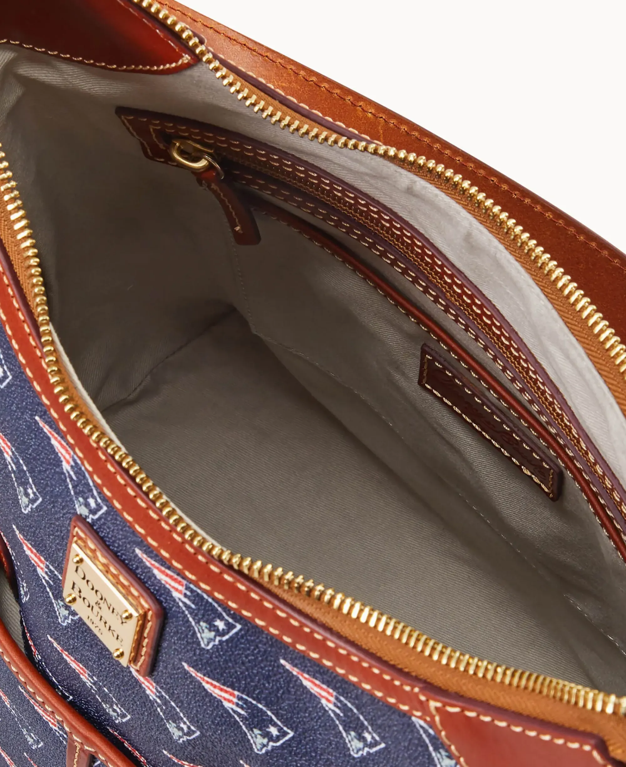 Dooney & Bourke Game Day Ready|Printed Fabric<NFL Zip Hobo PATRIOTS