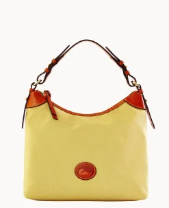 Dooney & Bourke Spring Style|Ready For the Getaway<Nylon Large Erica Khaki