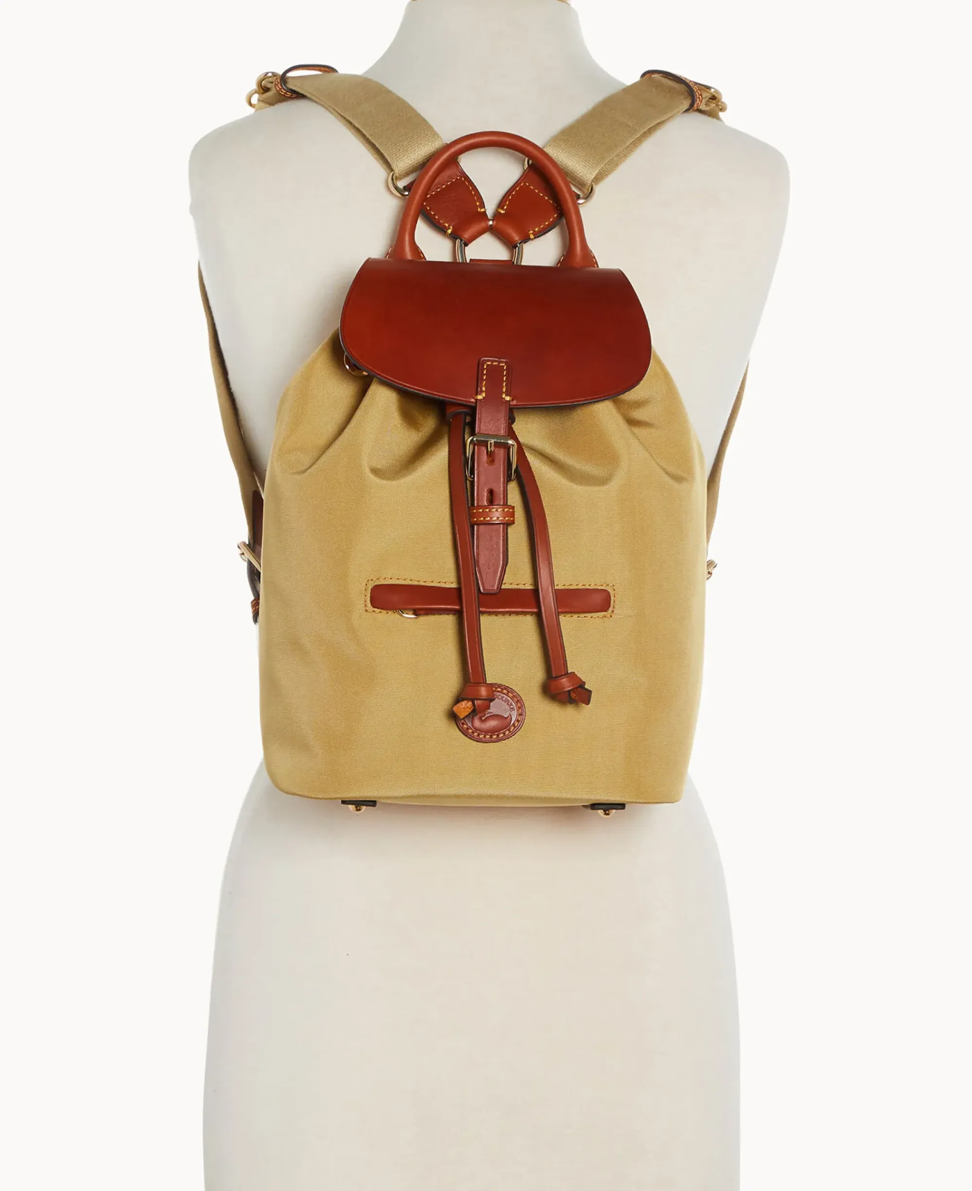 Dooney & Bourke Spring Style|Ready For the Getaway<Nylon Small Allie Backpack Khaki