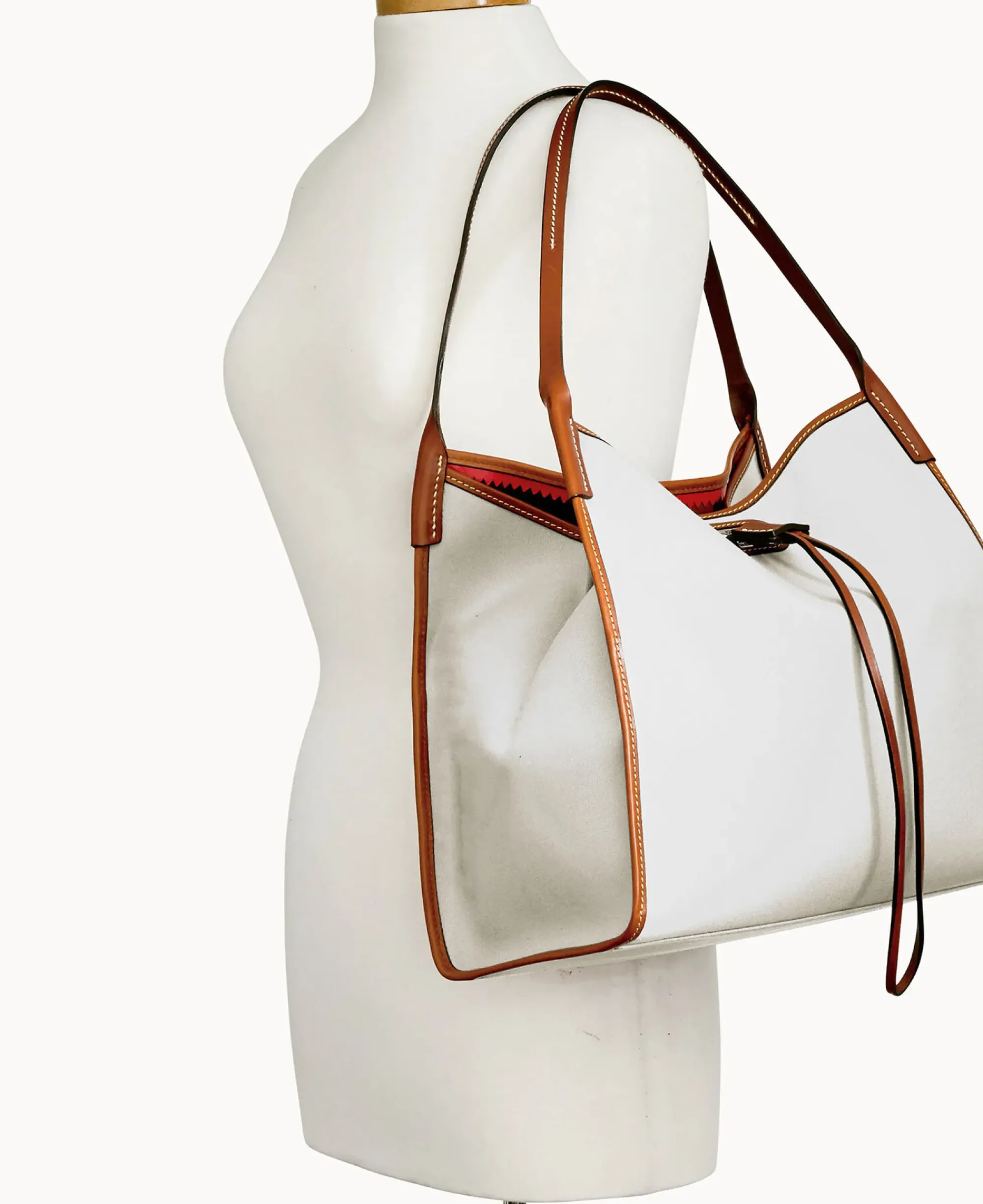 Dooney & Bourke Ready For the Getaway|Shoulder Bags<Oncour Cabriolet Full Up White