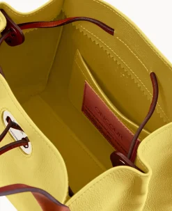 Dooney & Bourke Ready For the Getaway|Textured Leather<Oncour Twist Mini Full Up Butter