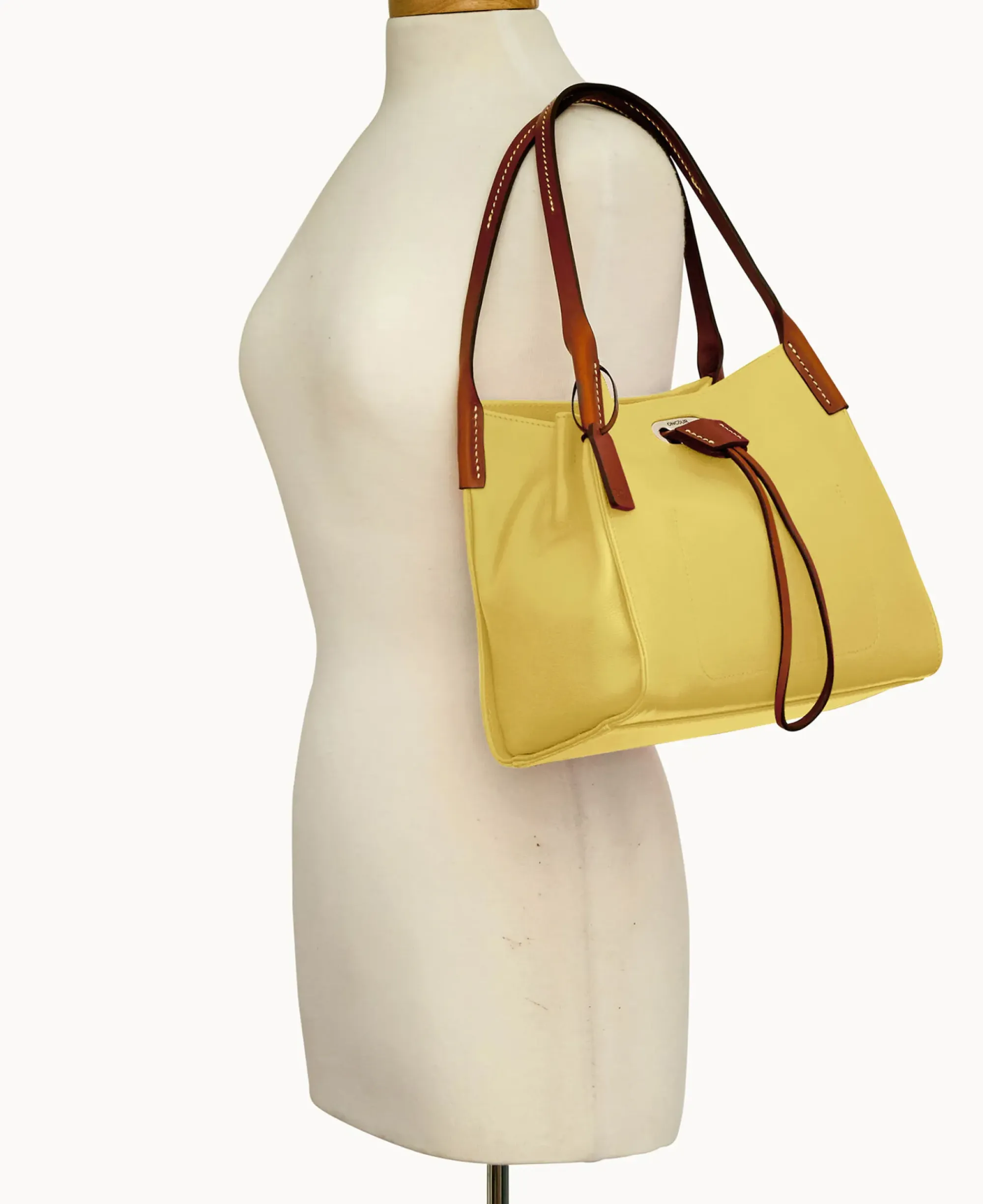 Dooney & Bourke Ready For the Getaway|Textured Leather<Oncour Twist Mini Full Up Butter