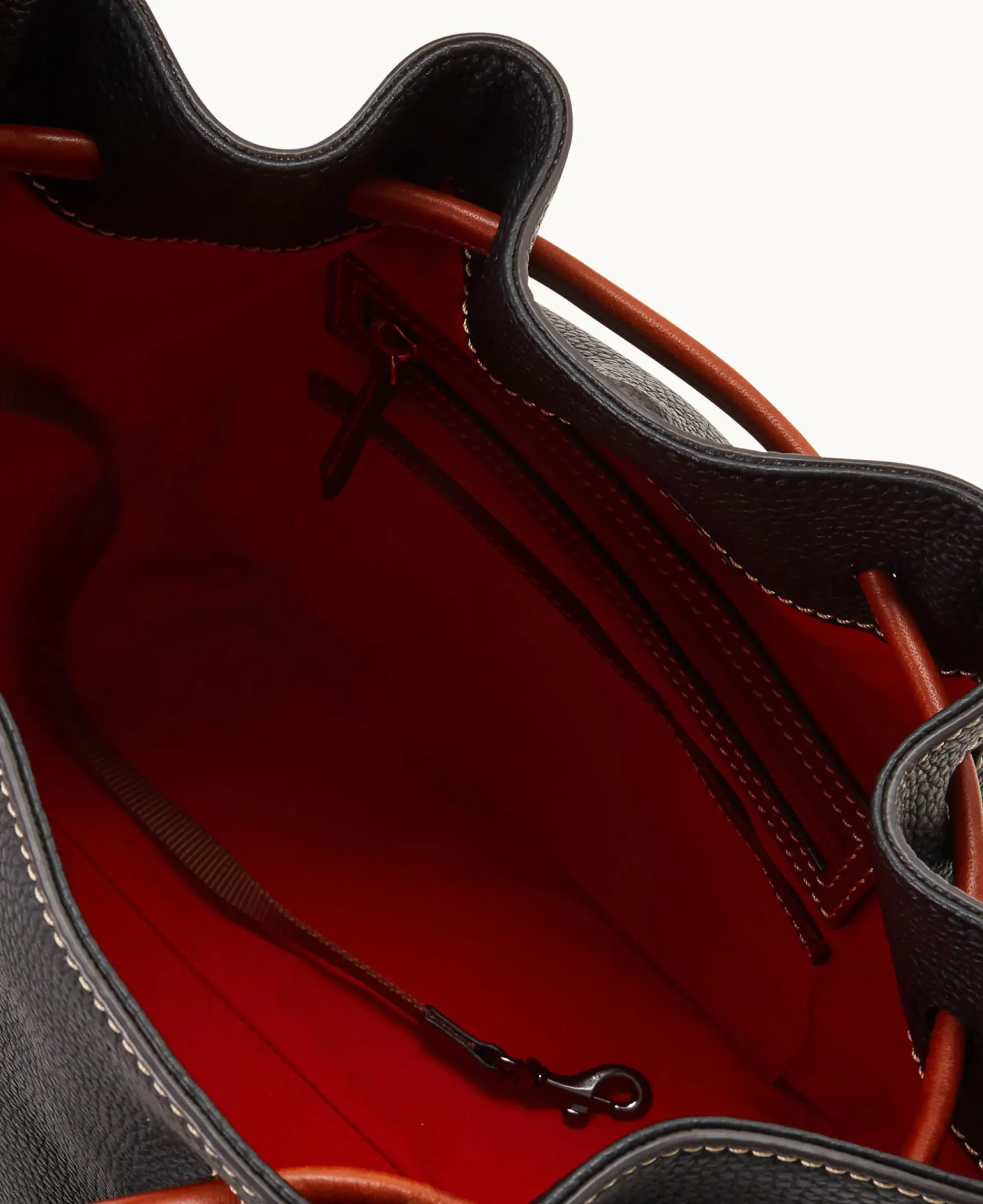 Dooney & Bourke The Pebble Grain Collection|Pebbled Leather<Pebble Grain Drawstring Black