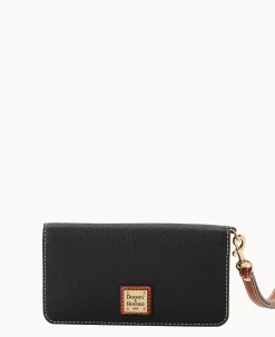 Dooney & Bourke The Pebble Grain Collection|Grab and Go<Pebble Grain Fey Phone Wristlet Black