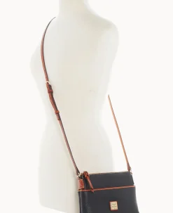 Dooney & Bourke The Pebble Grain Collection|Pebbled Leather<Pebble Grain Katie Crossbody Black