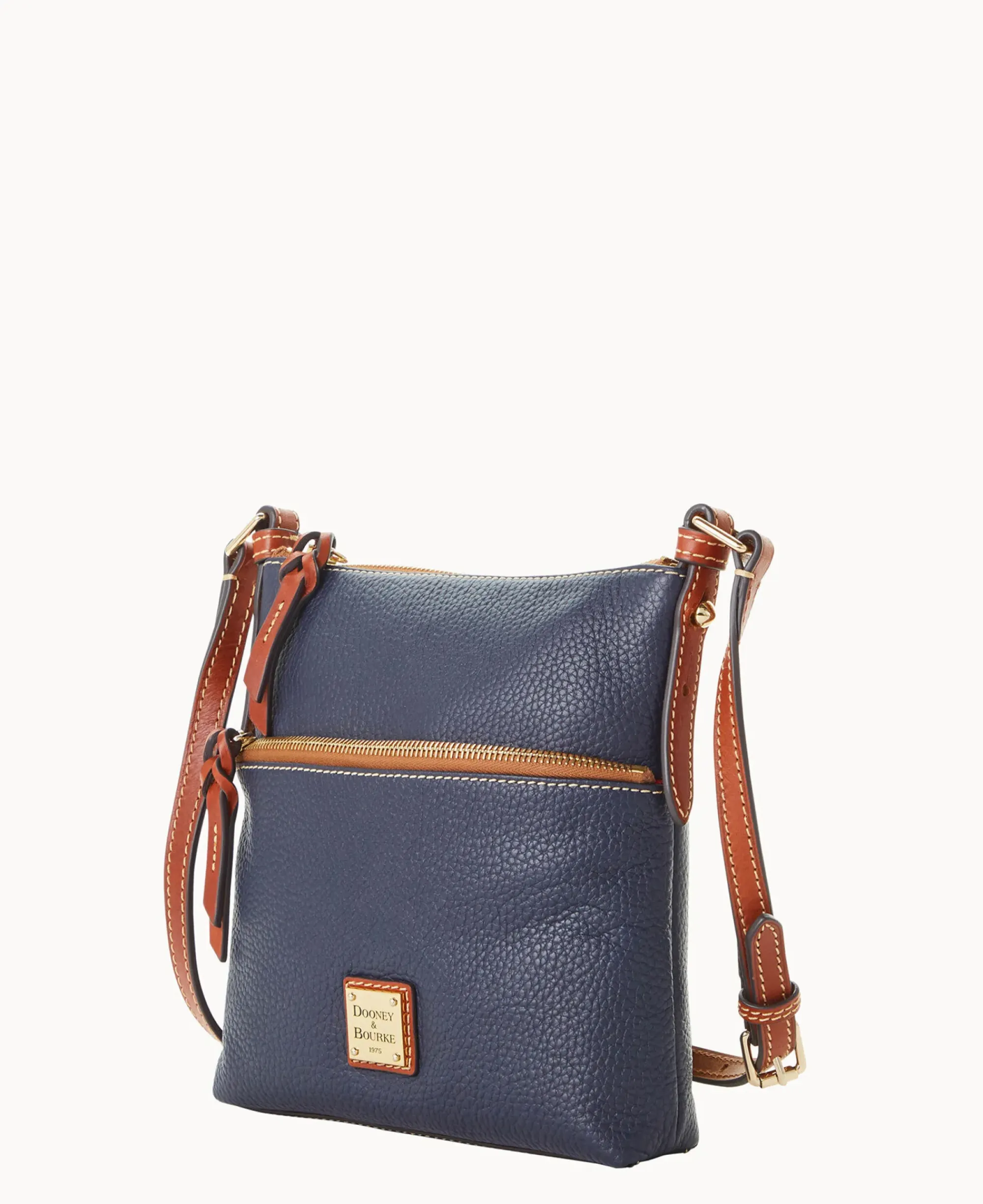 Dooney & Bourke The Pebble Grain Collection|Pebbled Leather<Pebble Grain Letter Carrier Midnight Blue