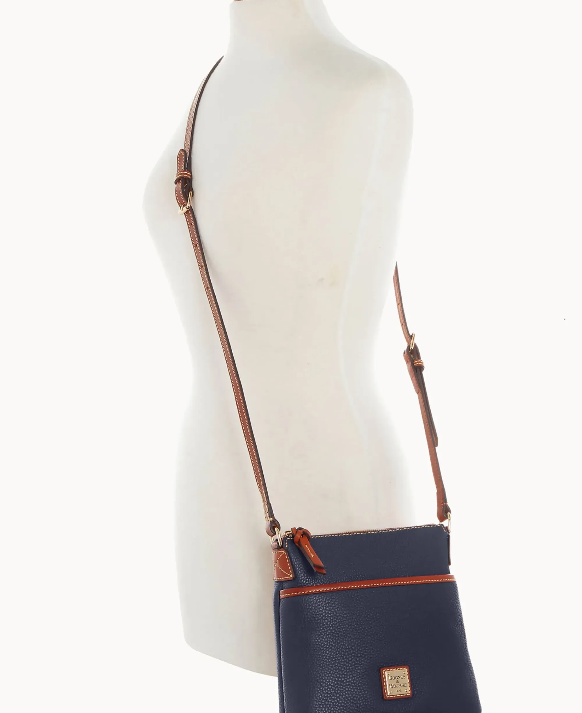 Dooney & Bourke The Pebble Grain Collection|Pebbled Leather<Pebble Grain Small Everyday Crossbody Midnight Blue