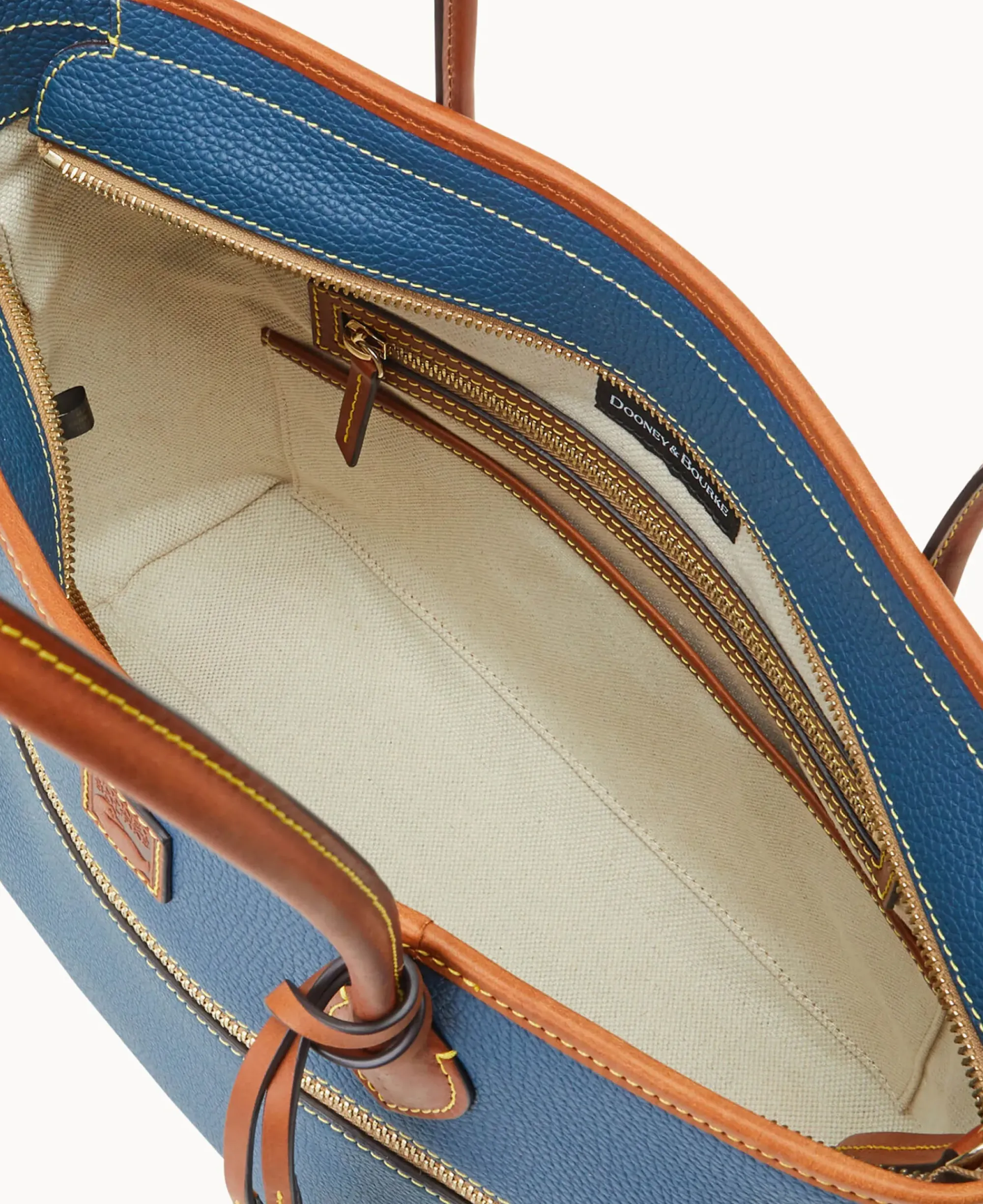 Dooney & Bourke The Pebble Grain Collection|Ready For the Getaway<Pebble Grain Tote Jeans