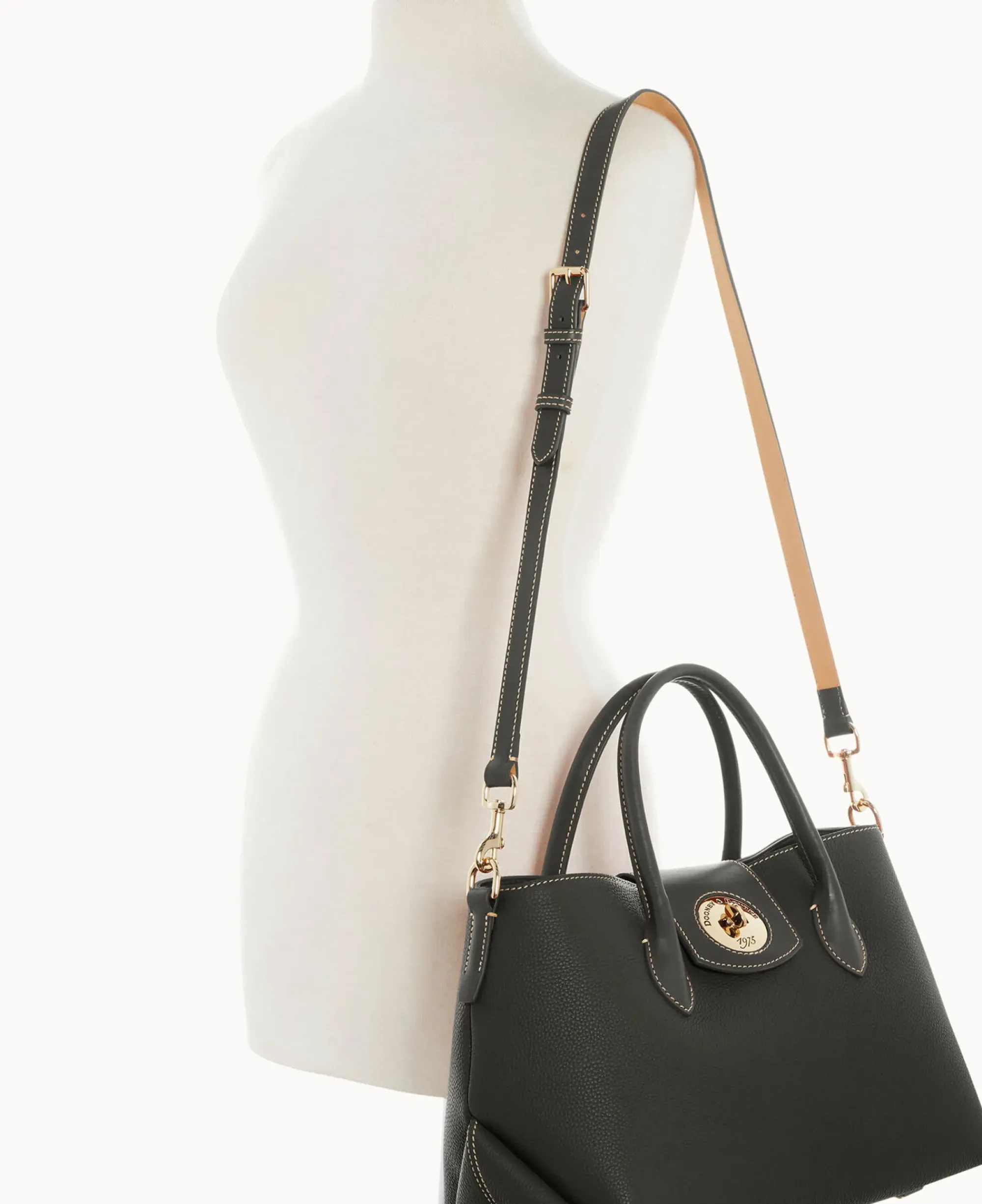 Dooney & Bourke The Pebble Turnlock Collection|Picnic in the Park<Pebble Turnlock Handle Tote 30 Black