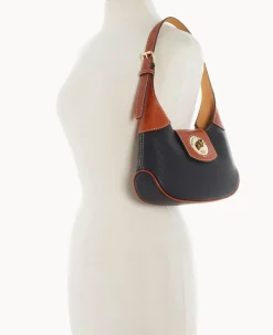 Dooney & Bourke The Pebble Grain Collection|The Pebble Turnlock Collection<Pebble Turnlock Hobo 26 Black