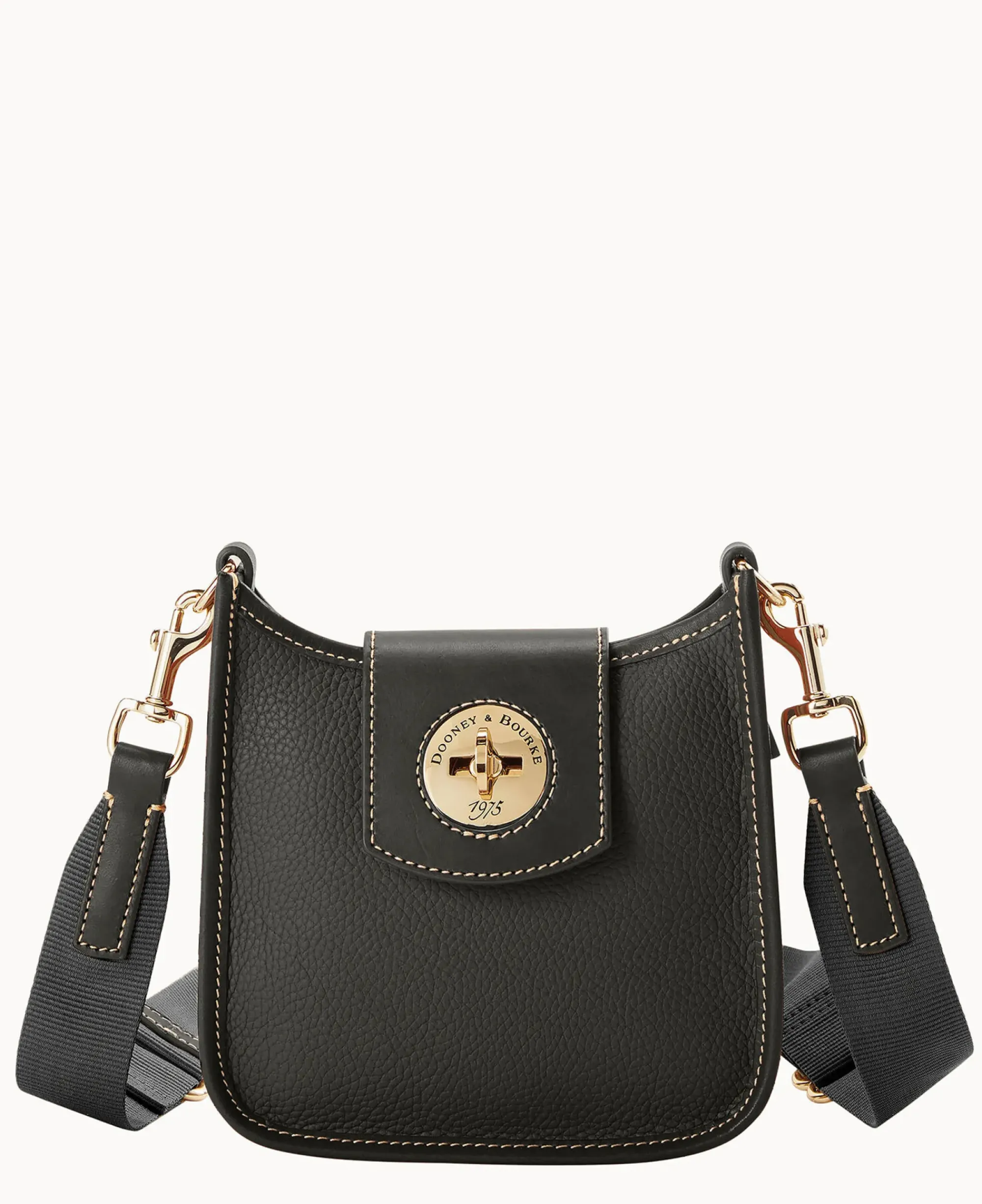 Dooney & Bourke The Pebble Grain Collection|The Pebble Turnlock Collection<Pebble Turnlock Messenger 20 Black