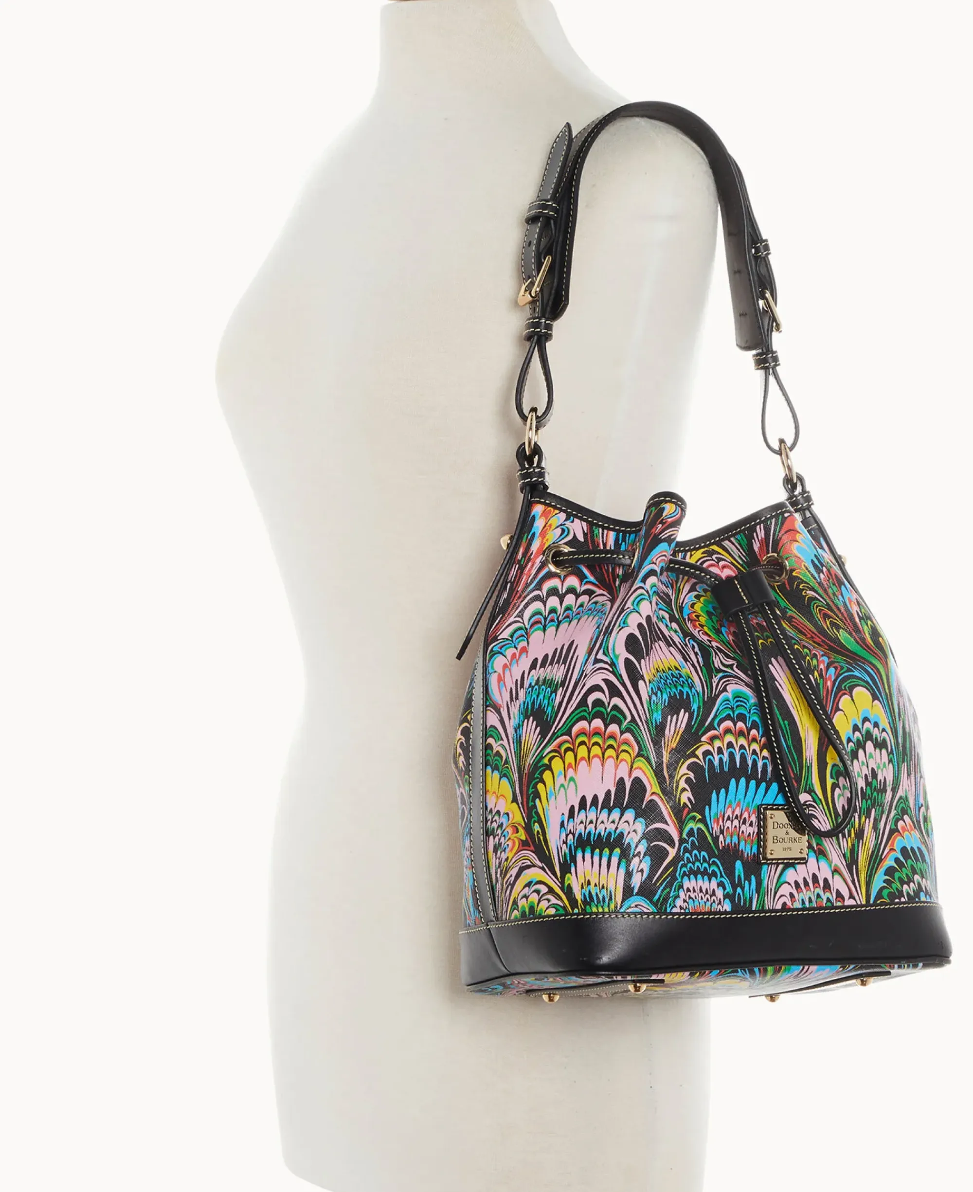 Dooney & Bourke Printed Fabric|Shoulder Bags<Plumes Drawstring Black