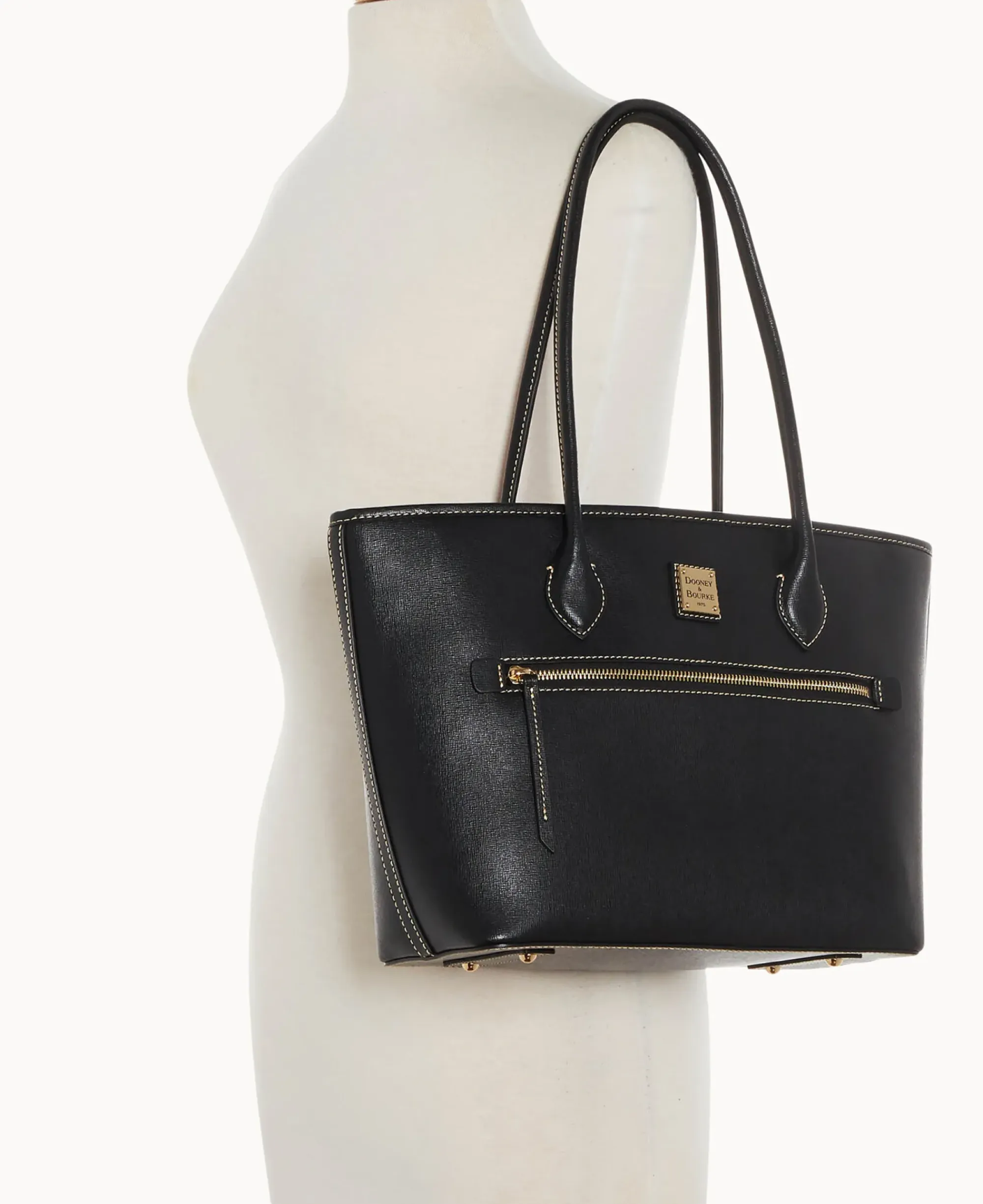 Dooney & Bourke The Saffiano Collection|Textured Leather<Saffiano Tote Black