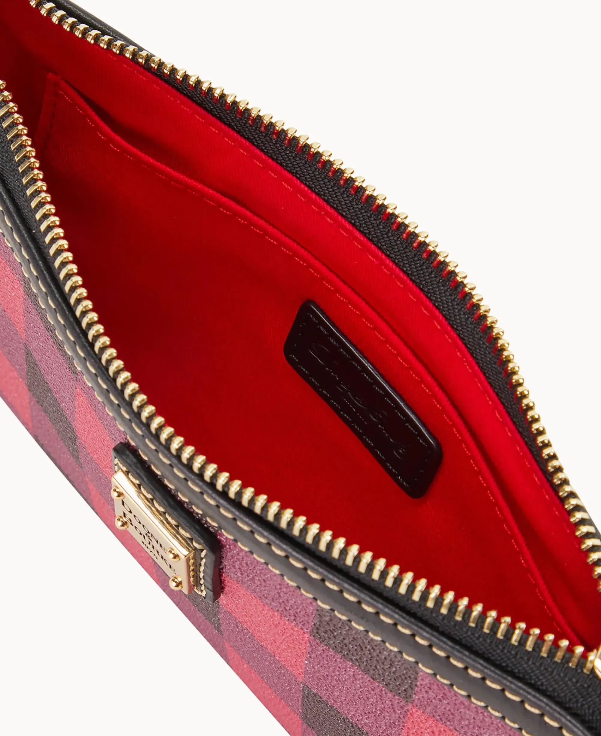 Dooney & Bourke Grab and Go|Wristlets<Tucker Large Slim Wristlet Red
