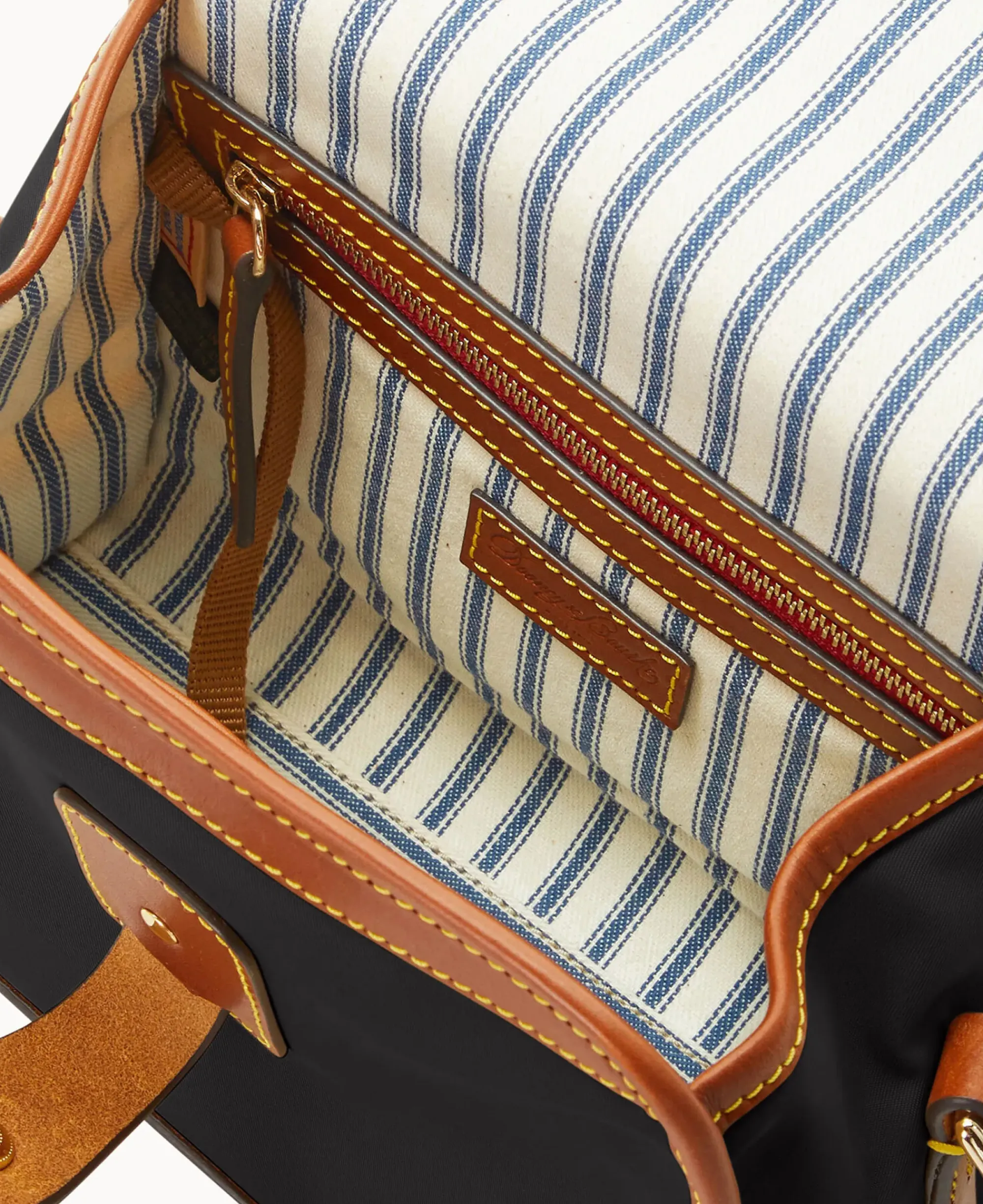 Dooney & Bourke The Wayfarer Collection|Nylon<Wayfarer Flap Crossbody Black