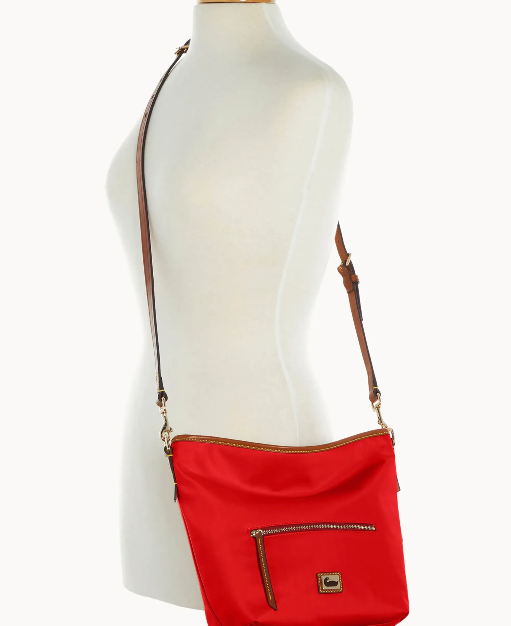 Dooney & Bourke The Wayfarer Collection|Nylon<Wayfarer Small Hobo Crossbody Red