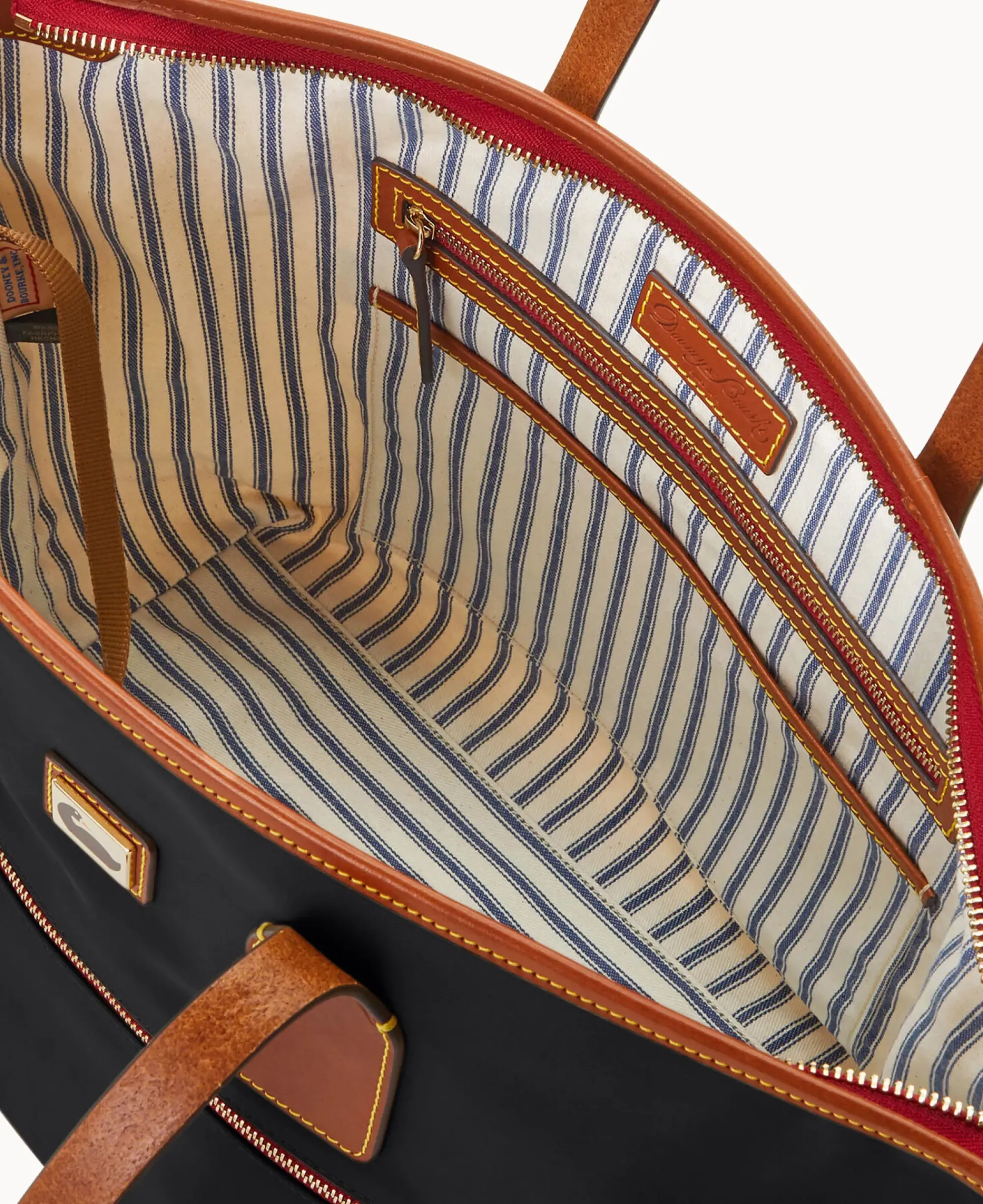 Dooney & Bourke The Wayfarer Collection|Ready For the Getaway<Wayfarer Tote Black