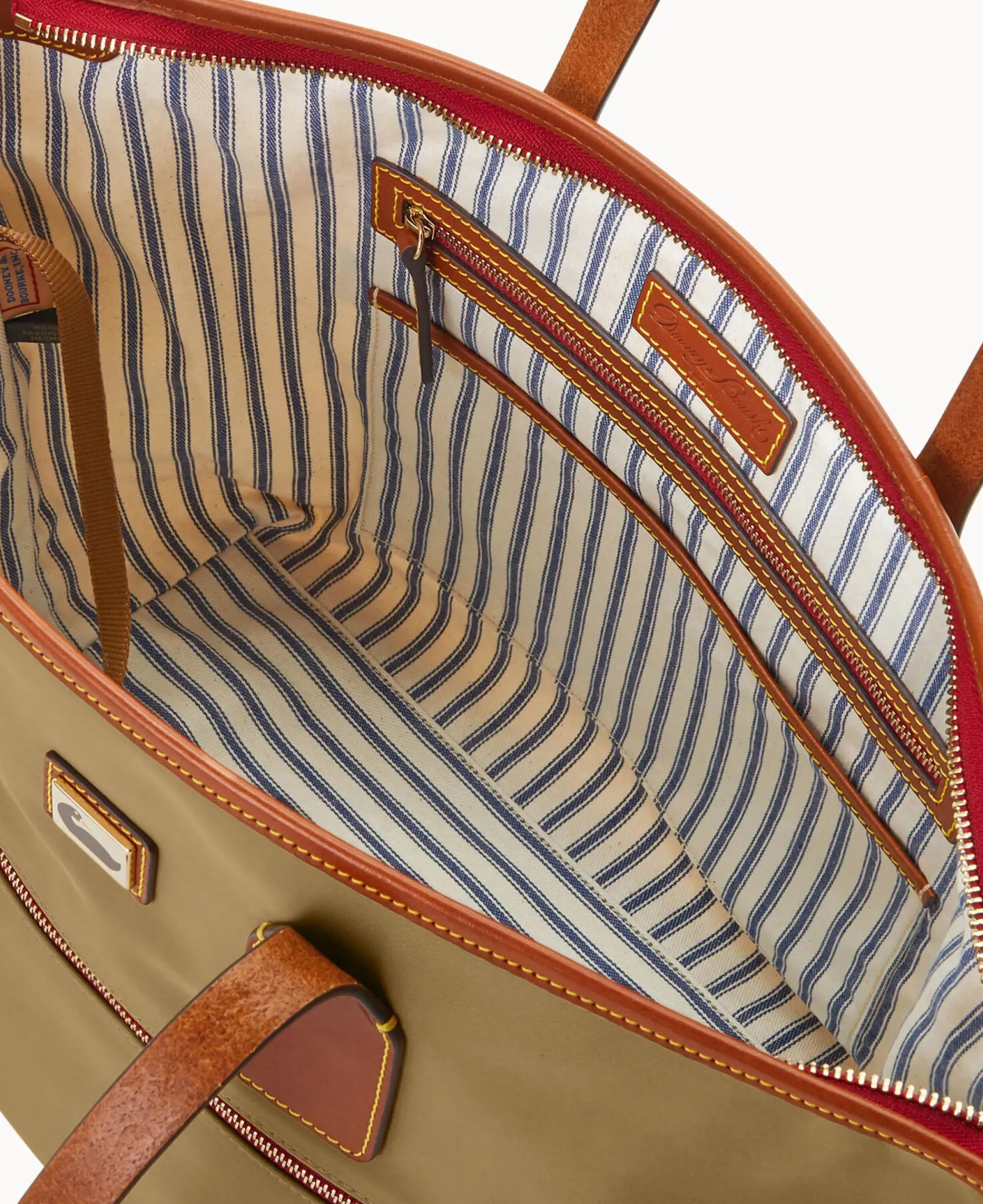 Dooney & Bourke The Wayfarer Collection|Ready For the Getaway<Wayfarer Tote Taupe