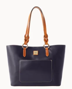 Dooney & Bourke Ready For the Getaway|Smooth Leather<Wexford Leather Tammy Tote Midnight Blue
